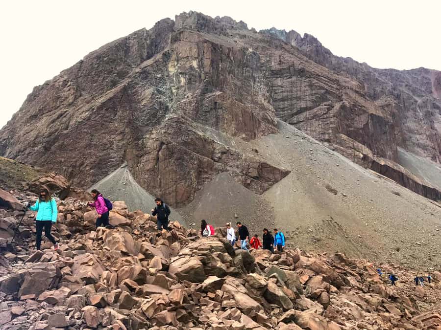 From Santiago: Cajón del Maipo and Volcán San José Hike 8K - Who Will Enjoy This Day Most