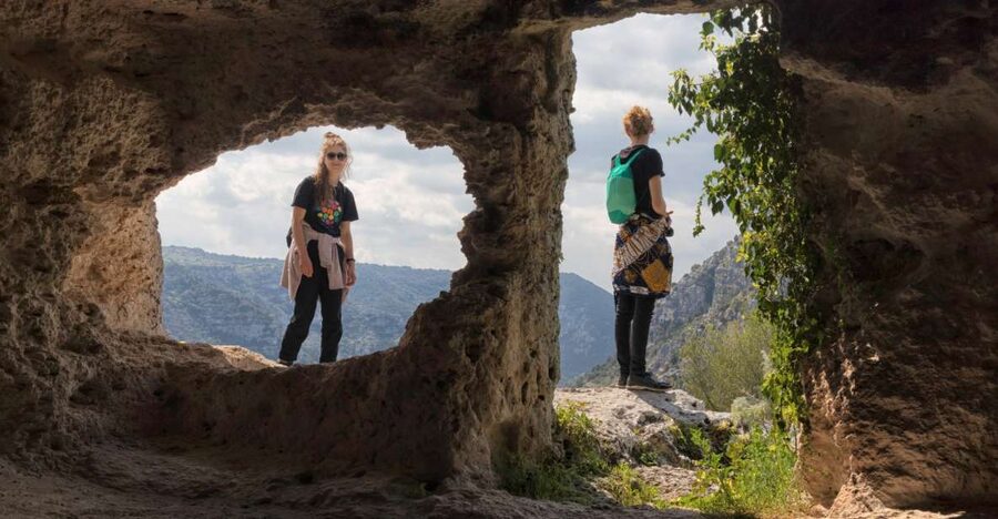 From Siracusa: Pantalica Nature Reserve Guided Hiking Tour - What to pack for the six-hour day