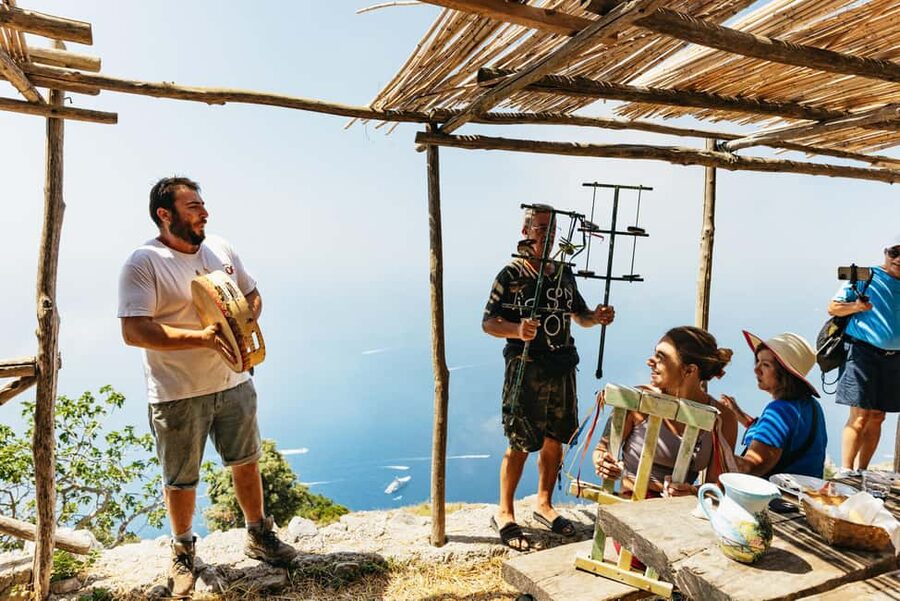 From Sorrento: Path of the Gods Guided Hike with Transfers - Returning to Sorrento, or continuing toward Positano