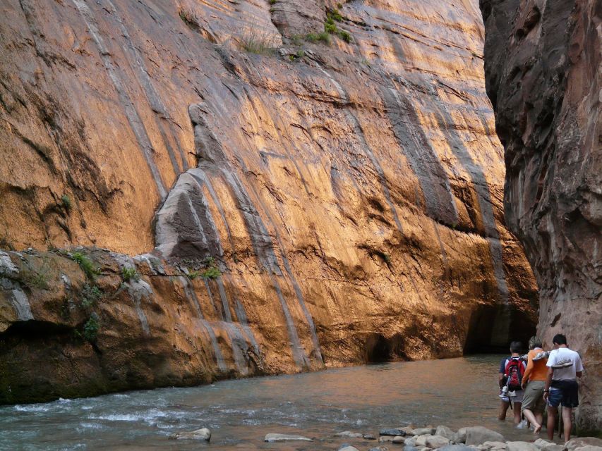 From Springdale: The Zion Narrows Hike with Lunch - The gear makes a real difference
