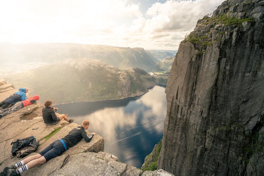 From Stavanger: Pulpit Rock Guided Hike with Pickup - What the 5.5-hour trail period involves