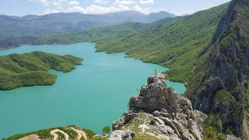 From Tirana: Bovilla Lake & Gamti Mountain Hiking Tour - Pickup from Tirana and the rough road north