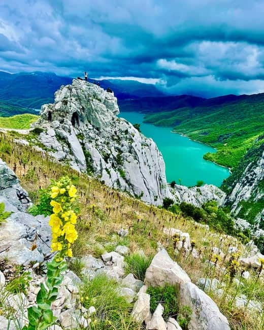 From Tirana: Hike on Gamti Mt & Bovilla Lake on Land Rover - What the $78 price really covers