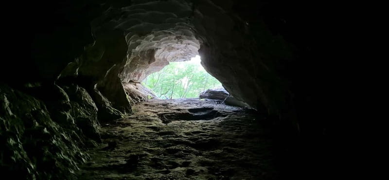 From Tirana: Hiking to Pellumbas Cave & Erzeni Canyon - The trail to Black Cave