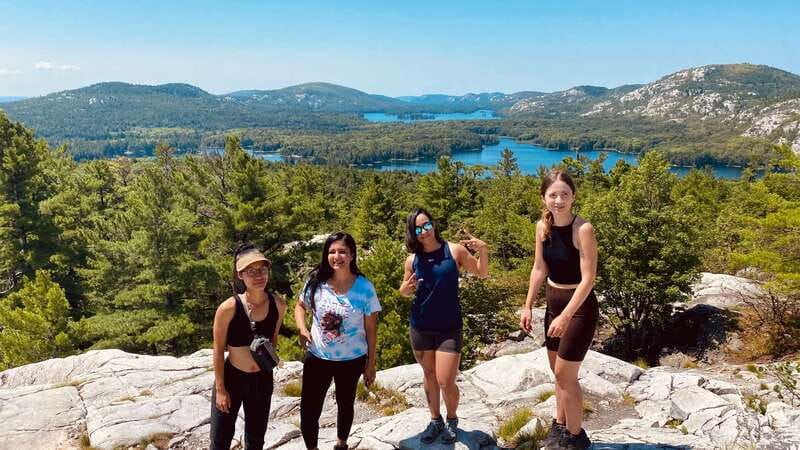 From Toronto: Killarney and French River Guided Day Hike - Dinner in Parry Sound before the long ride home