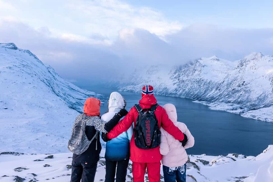 From Tromsø: Snowshoe Hike with Local Guides - Why this Tromsø snowshoe hike feels personal