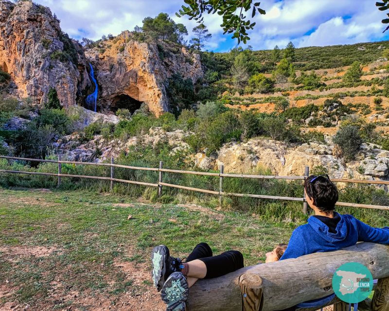 From Valencia: Hiking Tour to Two Stunning Waterfalls - What to pack for a comfortable day