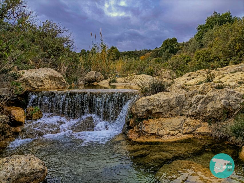 From Valencia: Hiking Tour to Two Stunning Waterfalls - What the $96 price includes