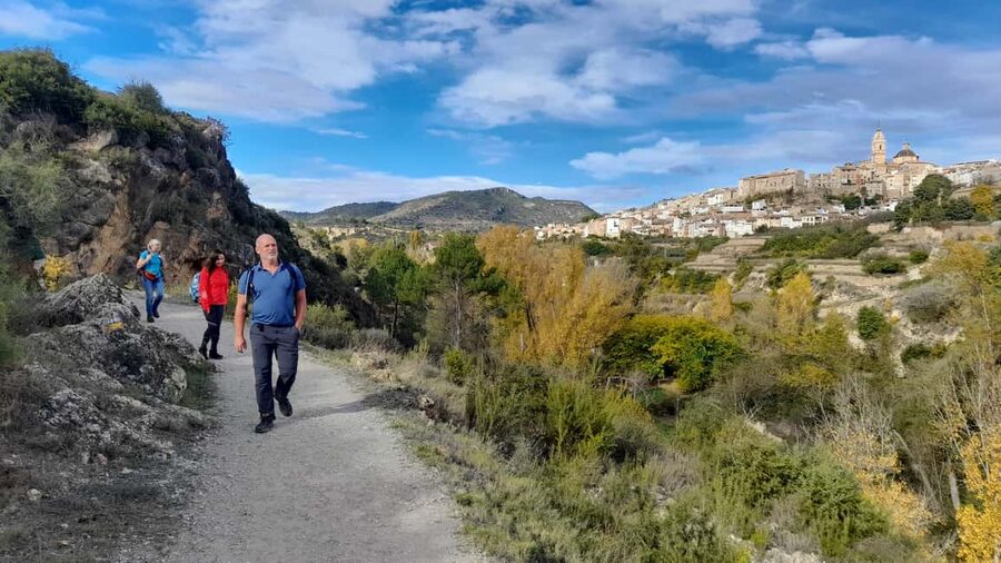 From Valencia: Peña Cortada Private Hiking Day Tour - How hard is the 14 kilometer hike?