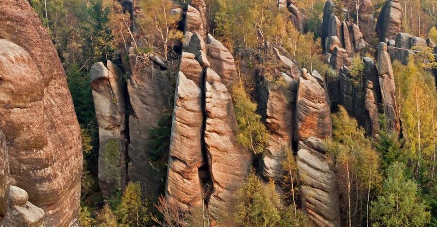 From Wroclaw: Hiking Trail in Rock City Adrspach - Getting started at the Czech entrance