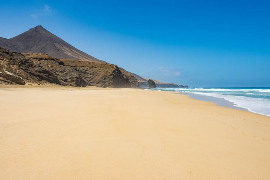 Fuerteventura: COFETE HIKING TOUR: Pick up in the SOUTH - Booking flexibility and practical preparation