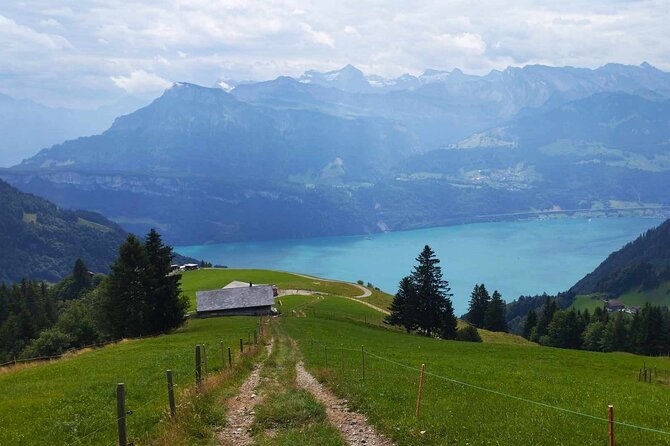Full-Day Hiking Swiss Alps and Lake swim with Pick-up - Winter snowshoe routes near Engelberg and Rigi