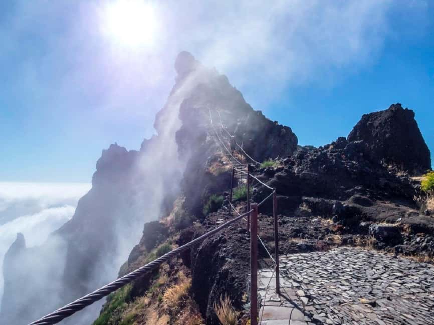 Funchal: Pico do Arieiro & Pico Ruivo Hiking Transfer - The driver can make or break the day