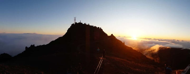 Funchal: Pico do Arieiro Sunrise Plus 2 extra Hiking Trails - PR3.1 and the view toward Funchal Bay