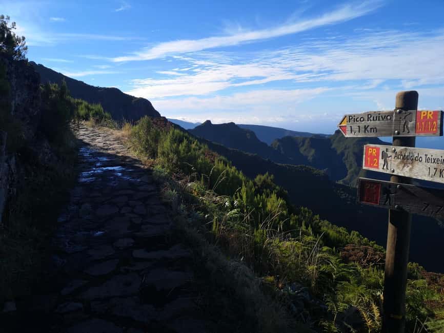 Funchal: PR1.2 Pico Ruivo & Achada Teixeira Hiking Transfer - How to decide if it fits your Madeira plans