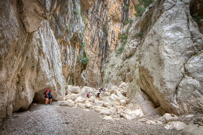 Gorropu canyon guided hike - Lunch, cold water, and what to pack