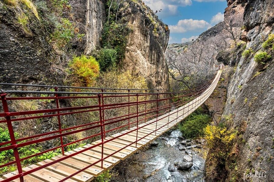 Granada: Guided Day Hike in Los Cahorros de Monachil - Who should book this hike