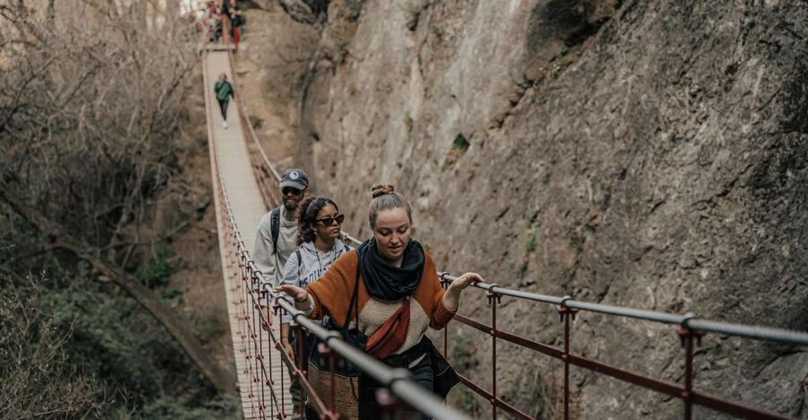 Granada: Los Cahorros Guided Afternoon Hiking Tour - The 30-minute bus ride from Granada