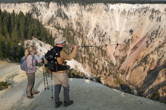 Grand Canyon of the Yellowstone Rim and Loop Hike with Lunch - From the rim into the pine forest