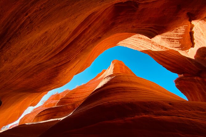 Guided Hike through Peek-a-Boo Slot Canyon (Small Group) - Key points before you book