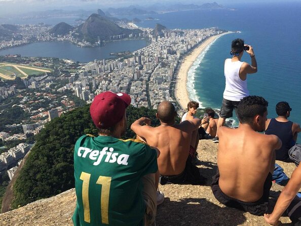 Half Day Hiking Tour Morro Dois Irmaos and Favela Vidigal - Key points to know before booking