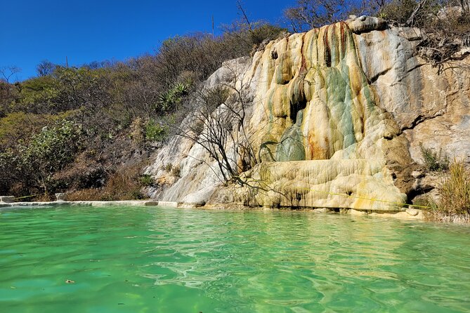 Hierve el Agua Half-Day Guided Hike Adventure ALL FEES INCLUDED - Lunch with Oaxacan flavors