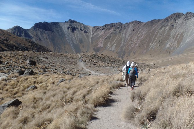 Hike at Nevado de Toluca Volcano - Lunch, snacks, and the long return to Mexico City