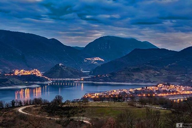 Hike Lake Castle and Good Food! - What the $130.83 price includes