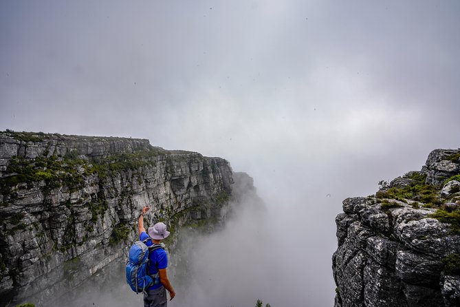 Hike Table Mountain with a Guide - Choose Route - India Venster: Scrambling, Exposure, and Fewer Crowds