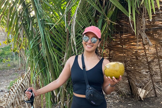 Hike to Monkey Mountain (Transport + Fresh coconut + Food) - Lunch at La Cocina de Mamá Toña