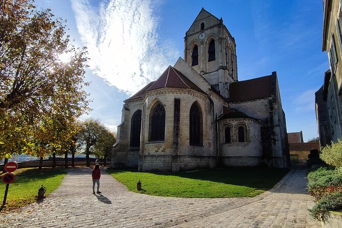 Hiking Adventure in Van Gogh's Footsteps with 6 miles walk - Château d’Auvers and the garden lunch stop