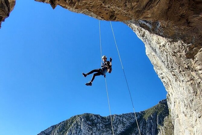 Hiking Climbing And Rappelling In The Eaglets Nest - Three rappels, not one quick descent