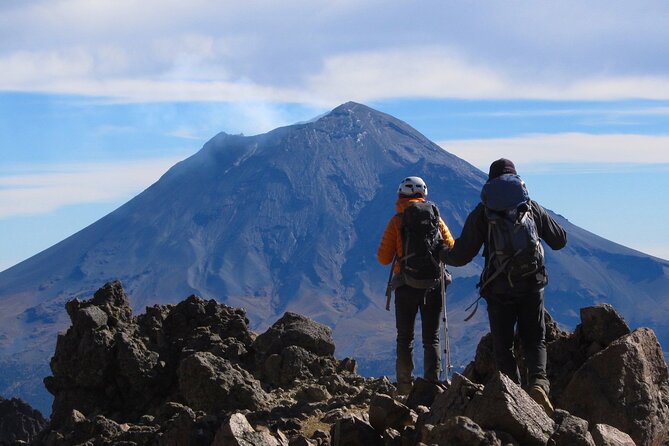 Hiking Excursion to the Iztaccíhuatl Volcano from Puebla - What the guides add to the day
