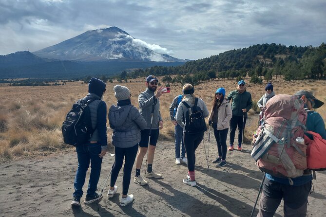 Hiking Excursion to the Iztaccíhuatl Volcano from Puebla - Views, clouds, and mountain weather