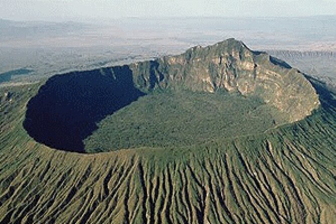 Hiking Trip to Mount Longonot National Park & Lake Naivasha - The 6 a.m. pickup and drive west