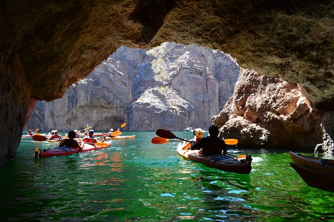 Hoover Dam & Hot Springs Kayak Tour with Lunch & Expert Guide - Lunch, water, and the practical value of $289