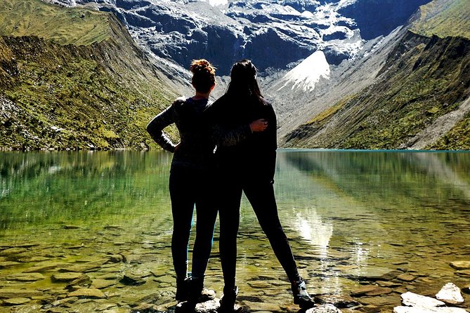 Humantay Lake Full Day Hike - The descent to Soraypampa and included lunch