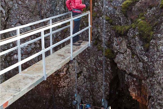 Inside the Volcano: Small-Group Tour and Lava Field Hike - The 3 km walk across ancient lava
