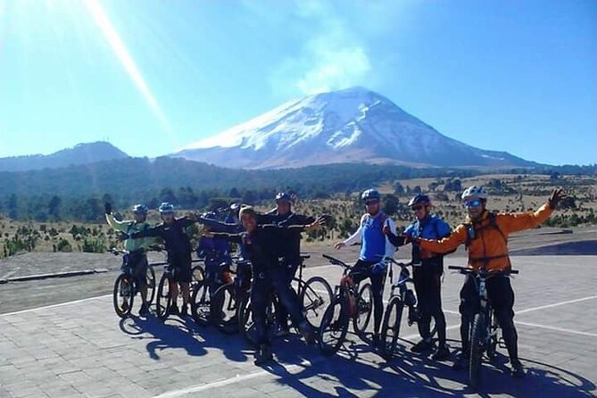 Iztaccihuatl Volcano Hike with an Alpinist - Paso de Cortés and the story behind the pass
