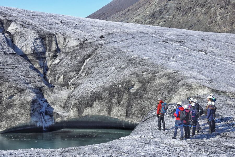 Jökulsárlón: Vatnajökull Glacier Guided Hiking Tour - The 40-minute super jeep ride to Breiðamerkurjökull
