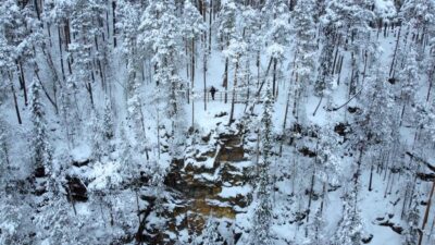Korouoma: Frozen Waterfall Hiking Tour
