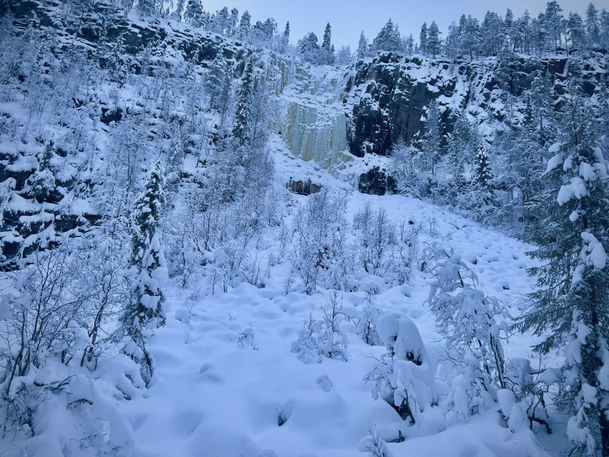 Korouoma: Frozen Waterfall Hiking Tour - Who should book this hike