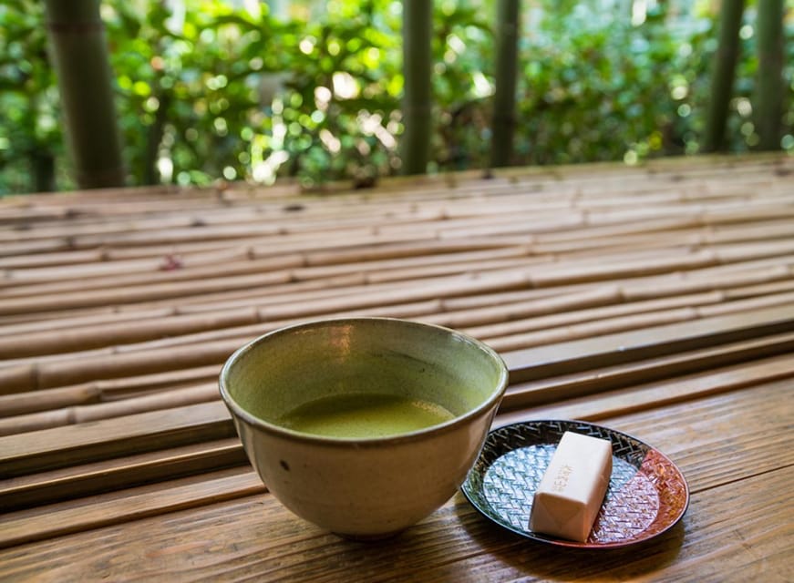 Kyoto: Arashiyama Bamboo Grove, Monkey Mountain Walking Tour - Walking beneath the Saga-Arashiyama bamboo