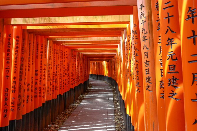 Kyoto: Fushimi Inari Hidden Hike (Private) - What the private guide adds