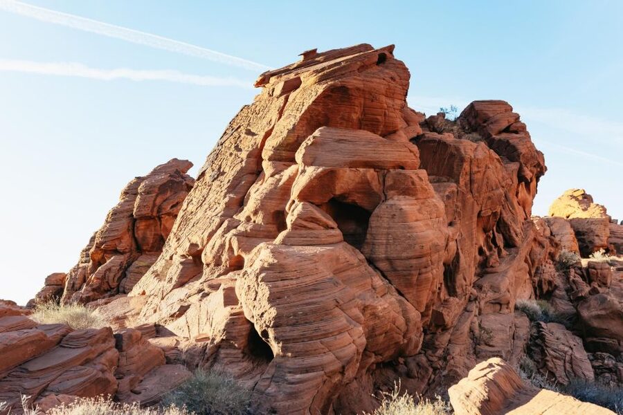 Las Vegas: Valley of Fire Guided Hike with Drinks and Snacks - What the guides add to the day