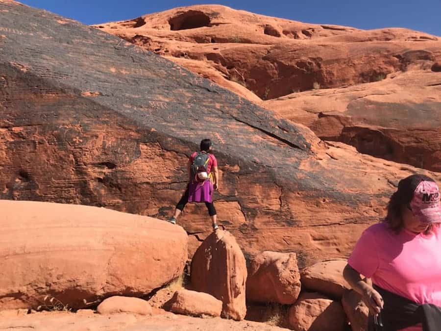 Las Vegas: Valley of Fire Half-Day Guided Hike with Pickup - Why Valley of Fire makes a better escape than another day on the Strip