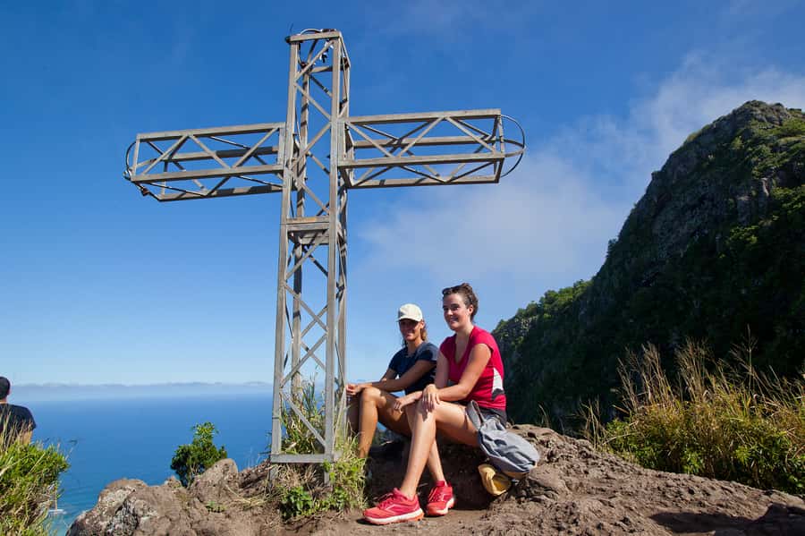 Le Morne Brabant: UNESCO Mountain Hike & Local Guides - What the local guides add
