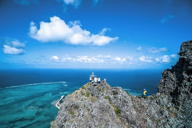 Le Morne Mountain: Guided Hike With Our Professional Local Guides - Should you book Le Morne with Local Spirit Mauritius?
