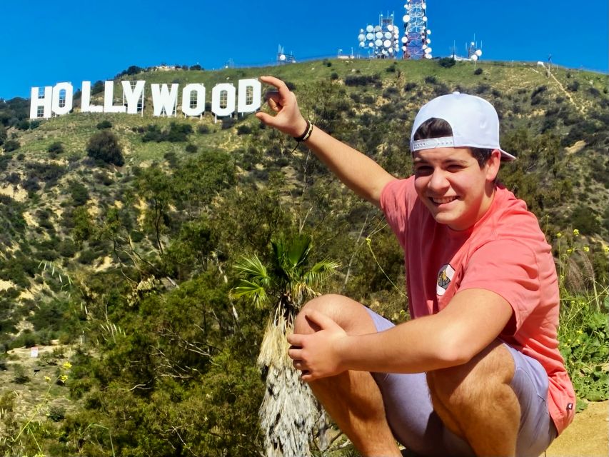 Los Angeles: Front & Back of Hollywood Sign Hike Guided Tour - Reaching the Hollywood Sign