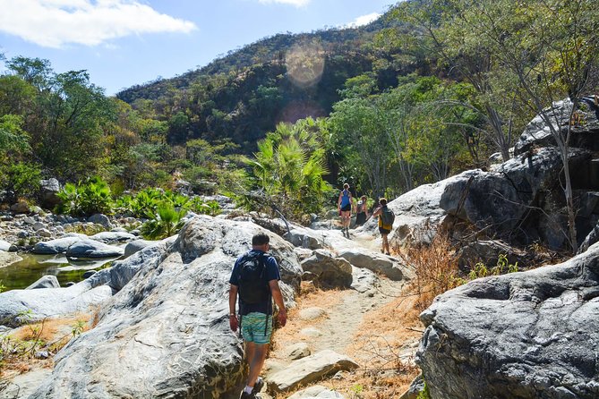 Los Cabos: Hiking at the Fox Canyon with Waterfall - What to wear and carry for Fox Canyon